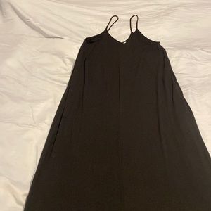 L Black Pocket Maxi Dress
